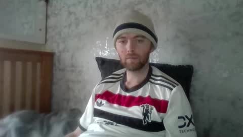 Snapshot of blackvswhite2022 chatting on 02.04.25 blackvswhite2022 online show from 02.04.25