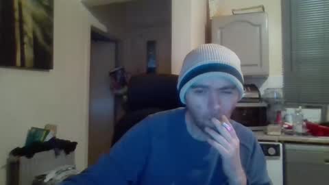 Snapshot of blackvswhite2022 chatting on 02.08.25 blackvswhite2022 online show from 02.08.25