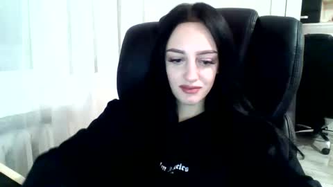 Snapshot of blacky_berry chatting on 01.26.25 Ivy online show from 01.26.25