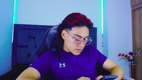 blade_sensual online show from 10.17.25