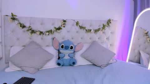    online show from 10.08.25