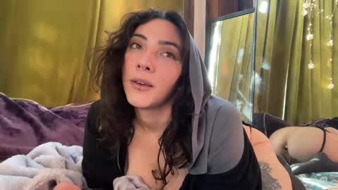 Blair online show from 10.12.25