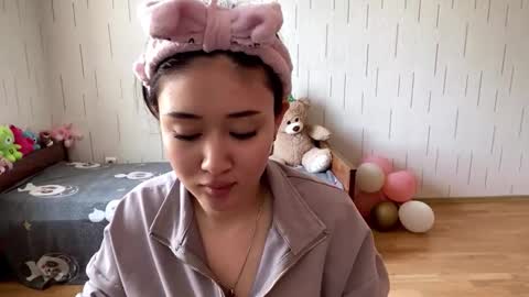 Mila online show from 03.22.26