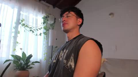 Snapshot of blake_levi chatting on 02.17.26 Blake Levi Independent Model online show from 02.17.26