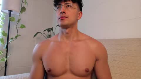 Blake Levi  Independent Model online show from 04.16.26