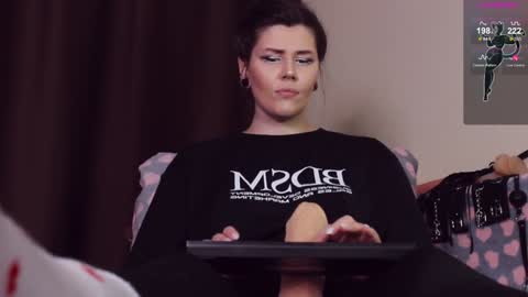 Britney online show from 02.02.25