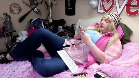 Snapshot of blakelytgirl chatting on 01.16.25 Blakely Morningstar online show from 01.16.25