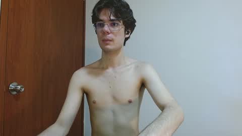 Snapshot of blakeshatter chatting on 12.18.24 blakeshatter online show from 12.18.24