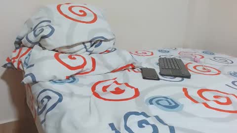 Snapshot of blakeshatter chatting on 01.15.25 blakeshatter online show from 01.15.25