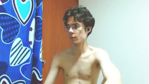 Snapshot of blakeshatter chatting on 03.06.25 blakeshatter online show from 03.06.25