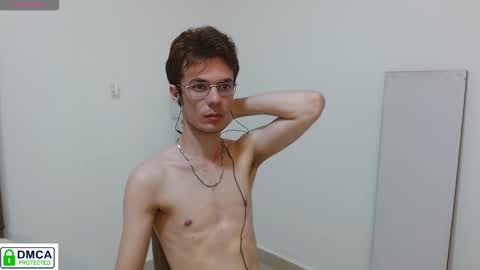 Snapshot of blakeshatter chatting on 11.24.25 blakeshatter online show from 11.24.25