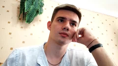 Snapshot of blazeryan8 chatting on 09.10.25 Andrey online show from 09.10.25