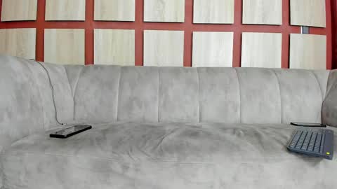 The Best Models online show from 02.14.25