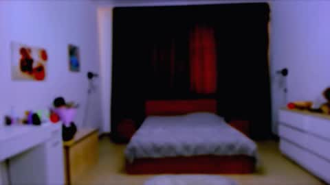 Nicole online show from 09.18.25