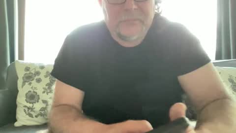 BlIdoL online show from 04.01.26