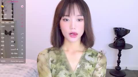 YoYo online show from 11.16.25