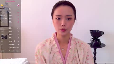 YoYo online show from 11.19.25