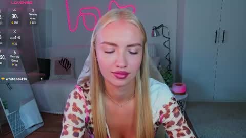 Nessa online show from 07.31.26