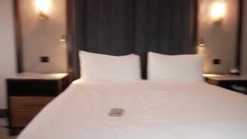 blondefoxsilverfox online show from 02.17.25