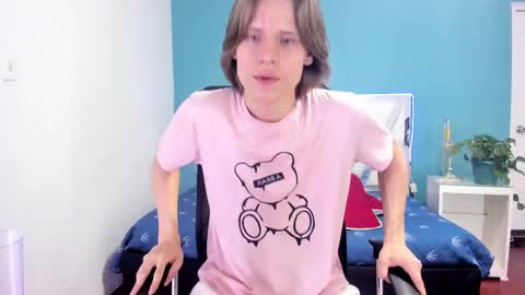 Snapshot of blondie_lover69 chatting on 01.21.25 Maleeth online show from 01.21.25