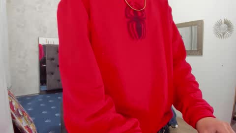 Snapshot of blondie_lover69 chatting on 10.17.25 Maleeth online show from 10.17.25