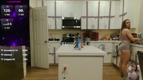 Bubbles online show from 12.04.25