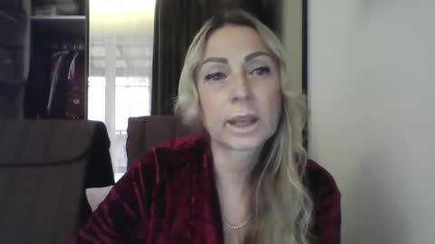 Iren online show from 10.25.25