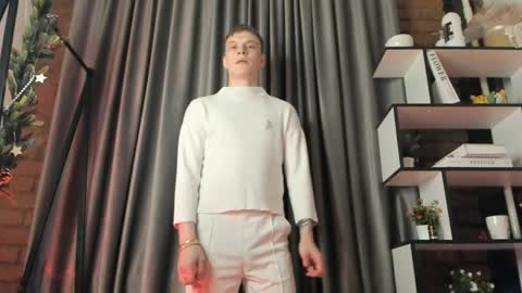 Alik online show from 04.15.26