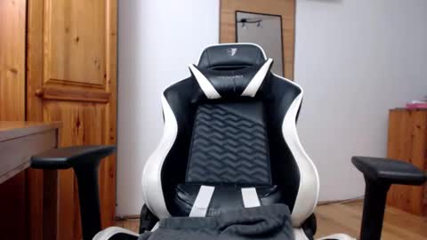 blondyelena online show from 03.11.26