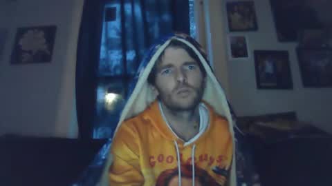 Snapshot of blowme19866 chatting on 01.28.25 blowme19866 online show from 01.28.25