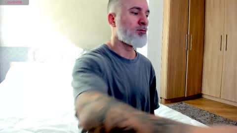 Nico online show from 02.21.25