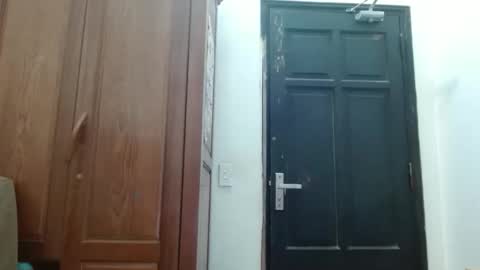 blowy079 online show from 12.15.25