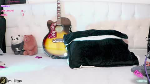 TAY   online show from 01.06.25