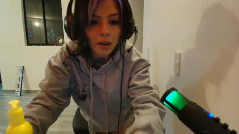 Snapshot of blue_tatuu1 chatting on 01.31.25 Alice bleu for friends  online show from 01.31.25
