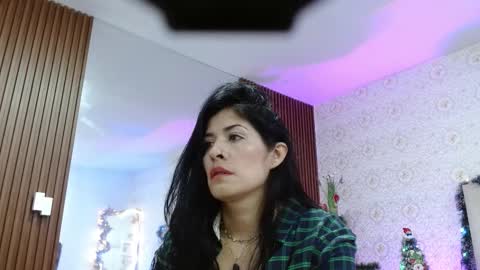 blue_tay1 online show from 11.30.25