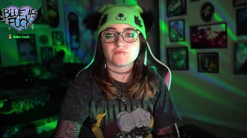 Blue online show from 01.05.25