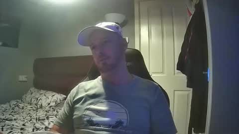 bluebirdflame1 online show from 10.31.25