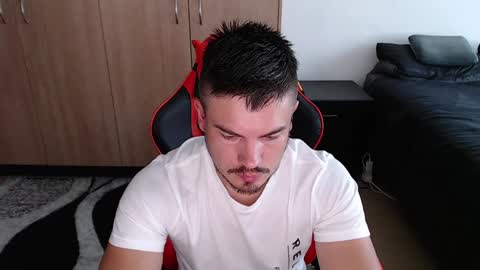 blueeyeboy0 online show from 01.13.25