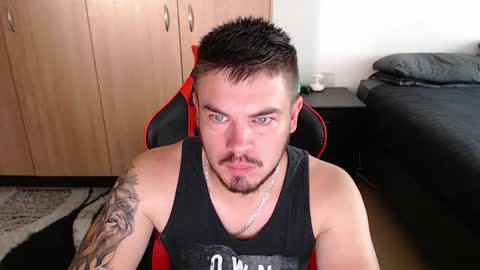 blueeyeboy0 online show from 01.21.25