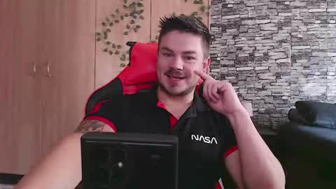 blueeyeboy0 online show from 09.12.25