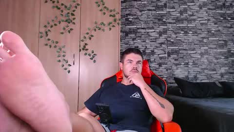 blueeyeboy0 online show from 02.25.26