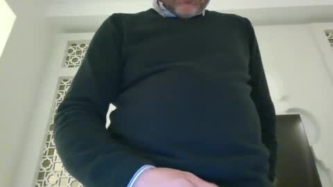 blueeyedboy021170 online show from 02.27.25