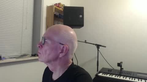 Snapshot of blueeyesn8 chatting on 11.17.25 blueeyesn8 online show from 11.17.25