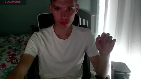 bluegaze6227724 online show from 12.23.25