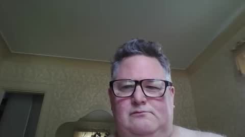 bluemoose70 online show from 09.12.25