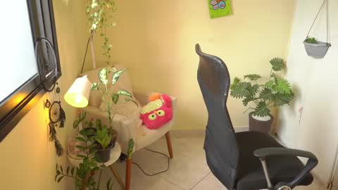 FLORAA online show from 02.13.25