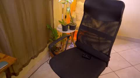 FLORAA online show from 02.07.26