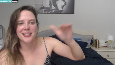 Snapshot of bluexstacey chatting on 01.17.25 Stacey online show from 01.17.25