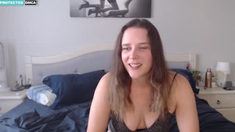 Snapshot of bluexstacey chatting on 01.20.25 Stacey online show from 01.20.25