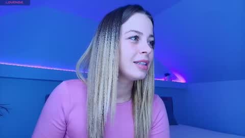 Kate online show from 03.25.26